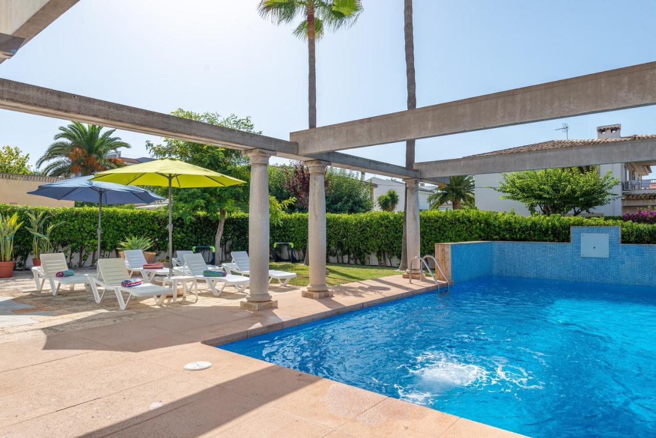 Estrel Villa Can Picafort  Bagian luar foto