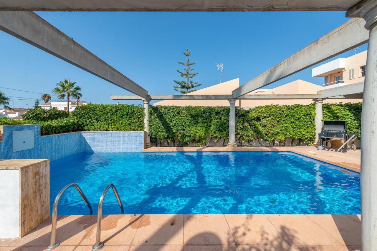 Estrel Villa Can Picafort  Bagian luar foto