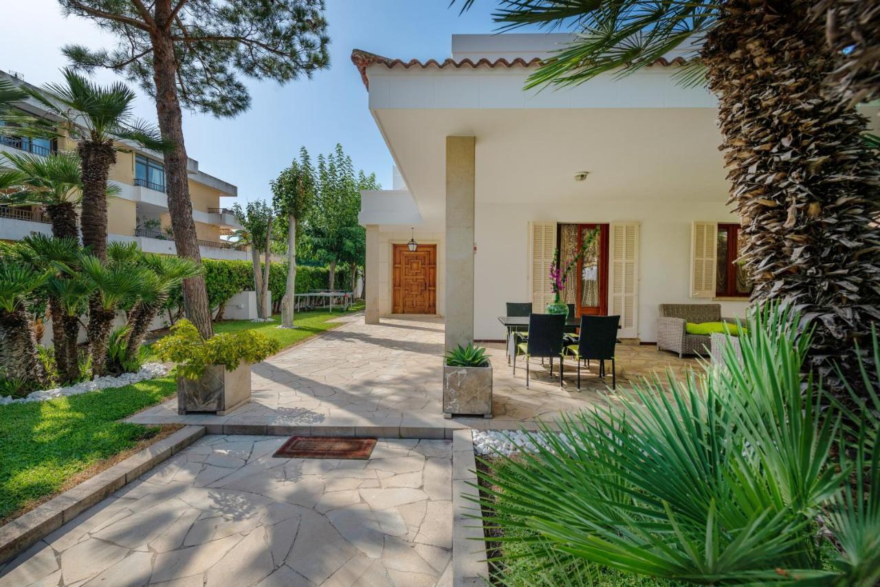 Estrel Villa Can Picafort  Bagian luar foto