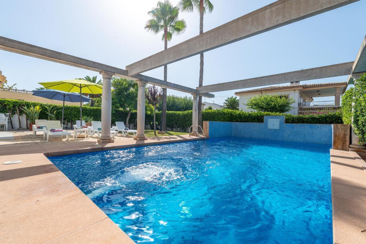 Estrel Villa Can Picafort  Bagian luar foto