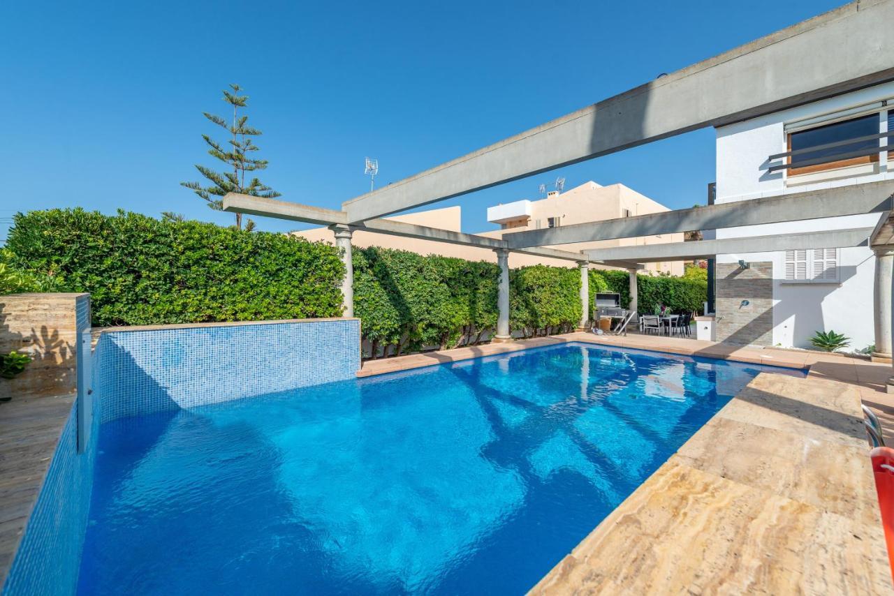 Estrel Villa Can Picafort  Bagian luar foto