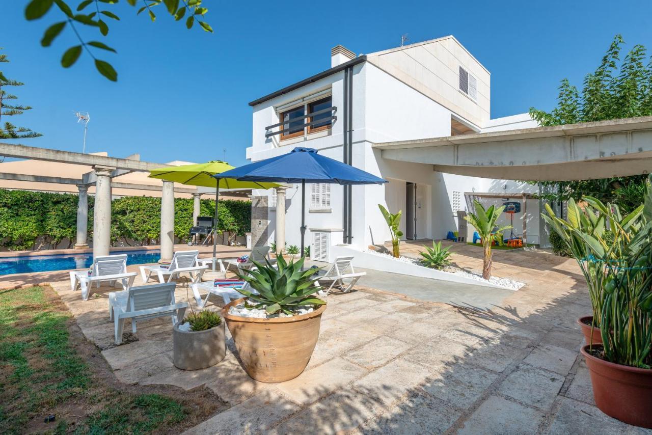 Estrel Villa Can Picafort  Bagian luar foto
