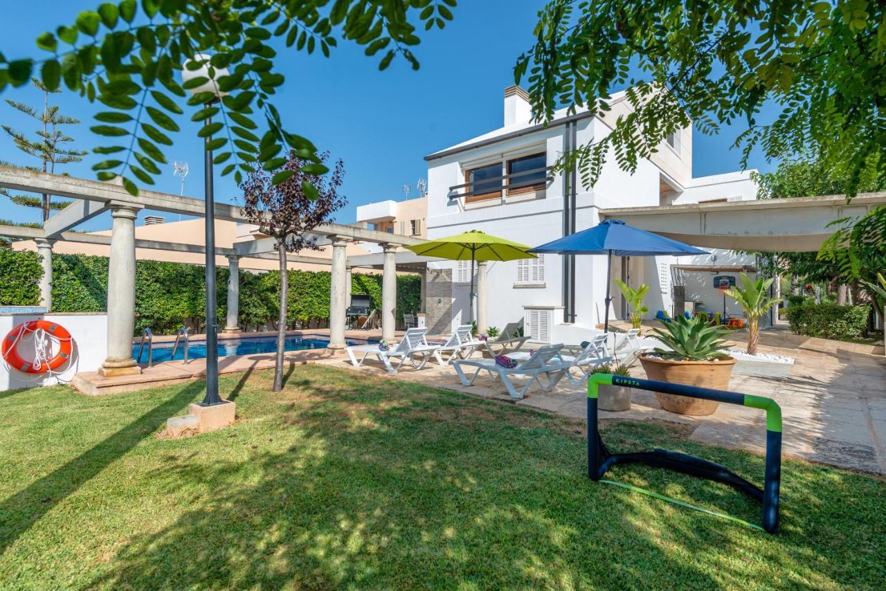 Estrel Villa Can Picafort  Bagian luar foto