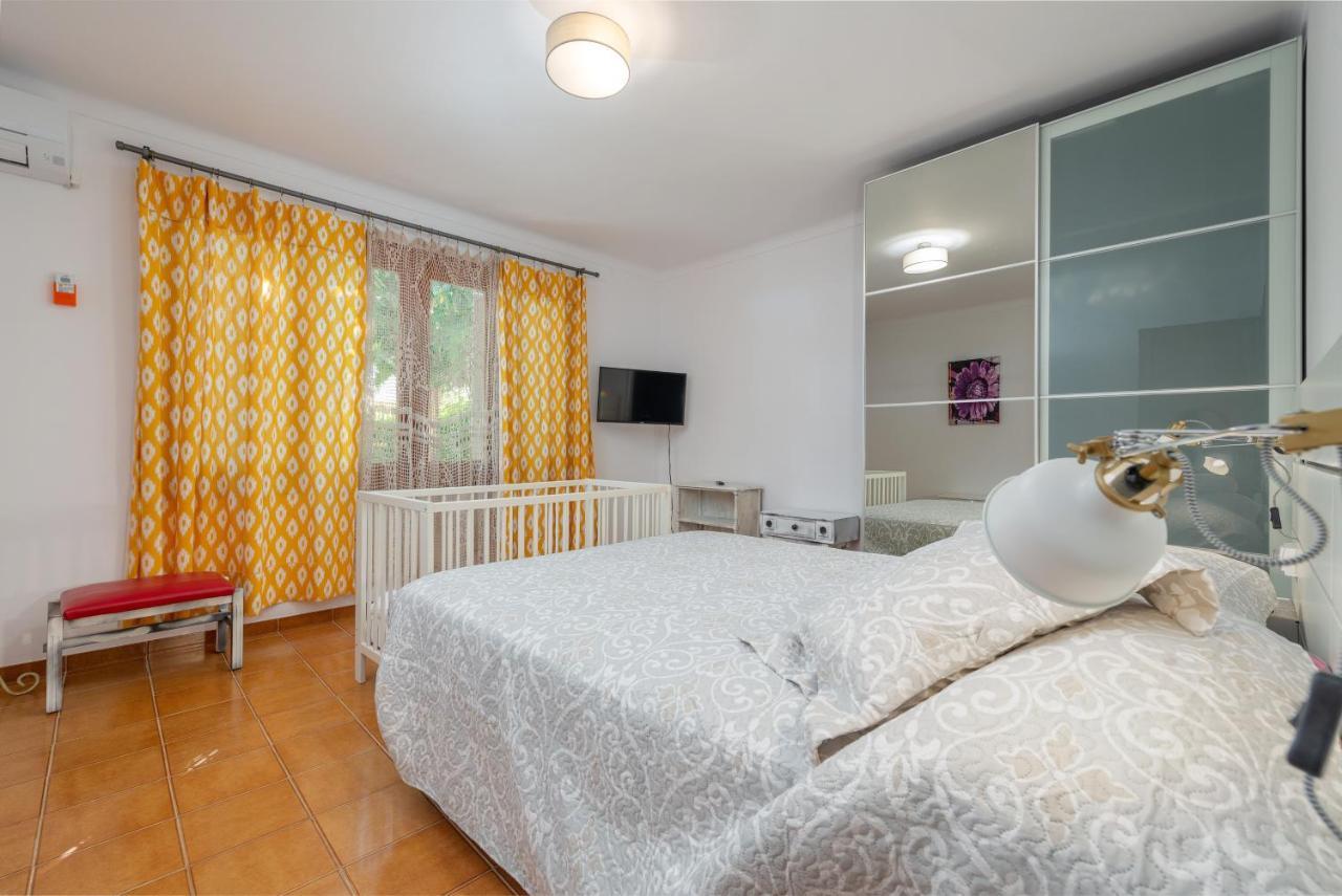Estrel Villa Can Picafort  Bagian luar foto