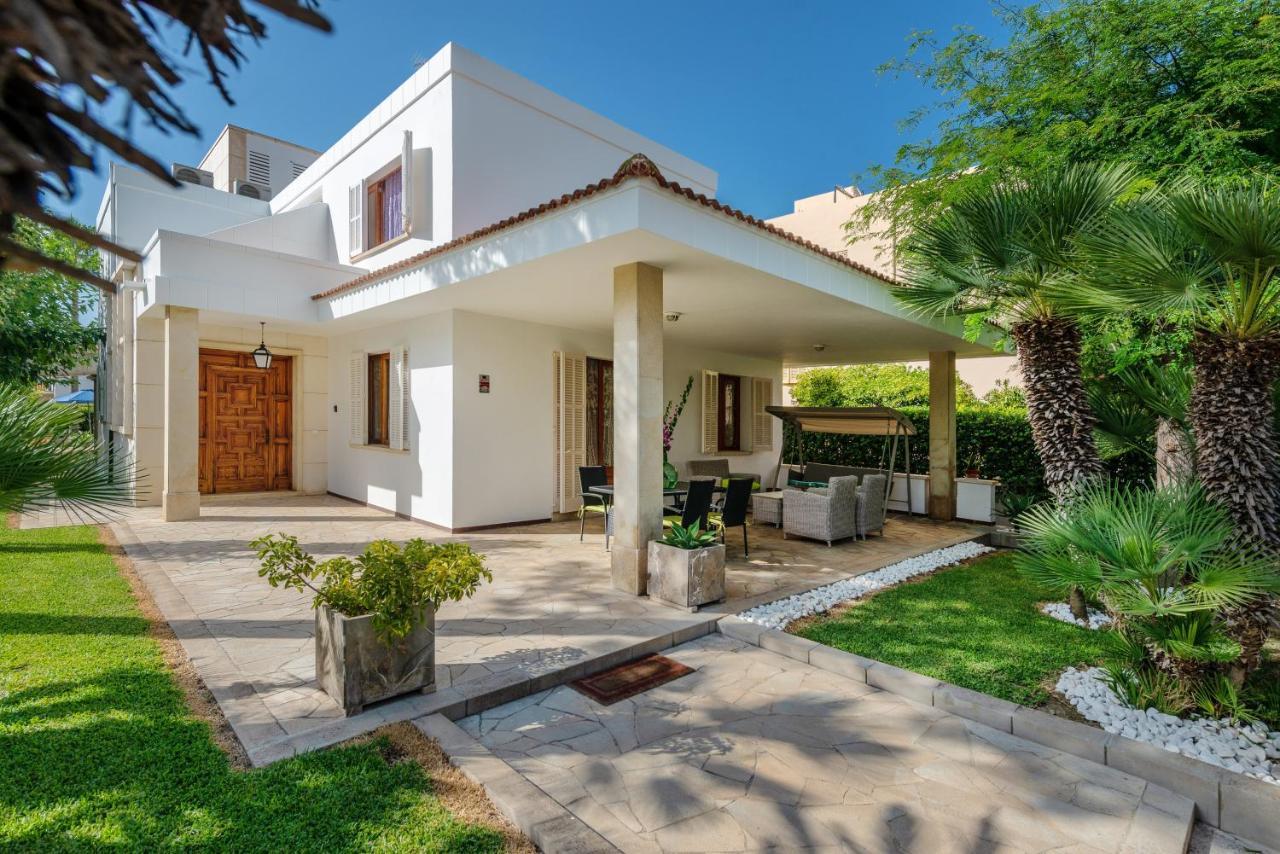 Estrel Villa Can Picafort  Bagian luar foto