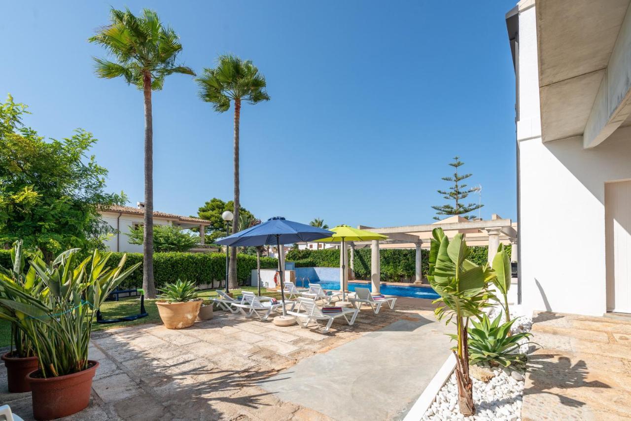 Estrel Villa Can Picafort  Bagian luar foto